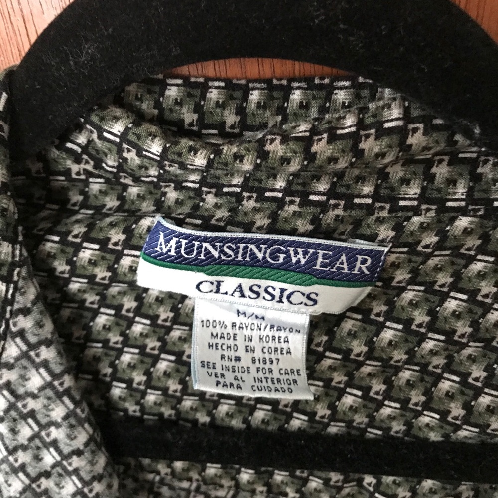 Funky Oversized Button-Down - Picture 5 of 5